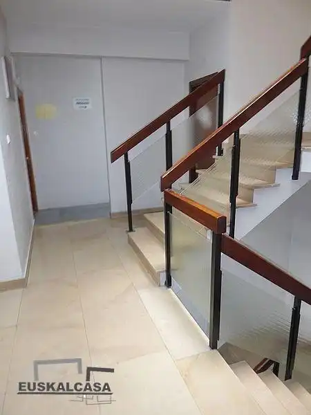 Oficina en venta en Bilbao  con Calefacción