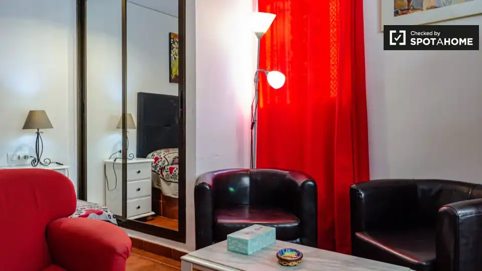 Wohnung zur Miete in Ciutat Vella, imagen 2