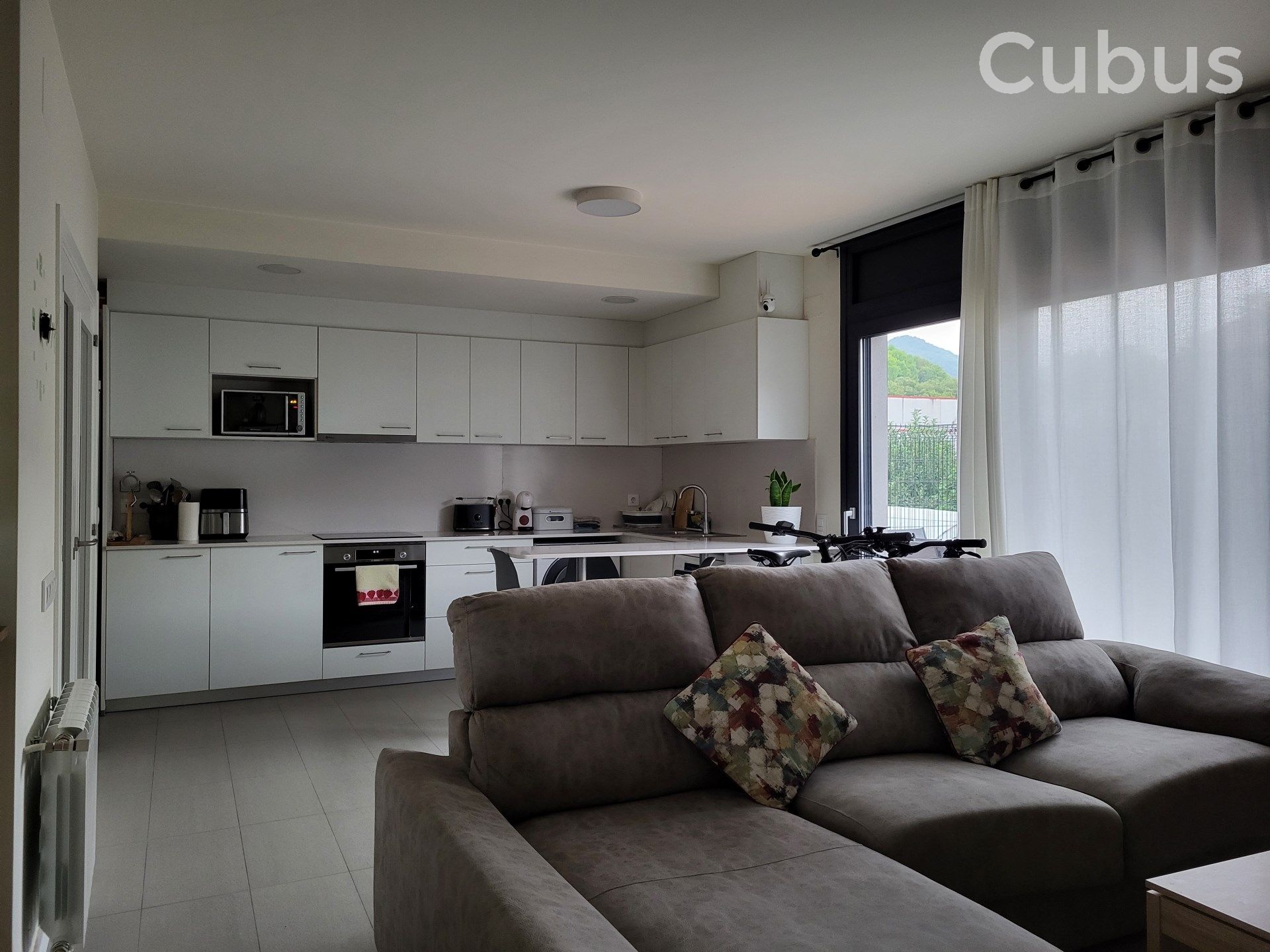 Planta baja for sale in Olot