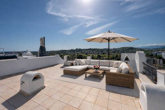 Casa adosada en Venta en Aloha