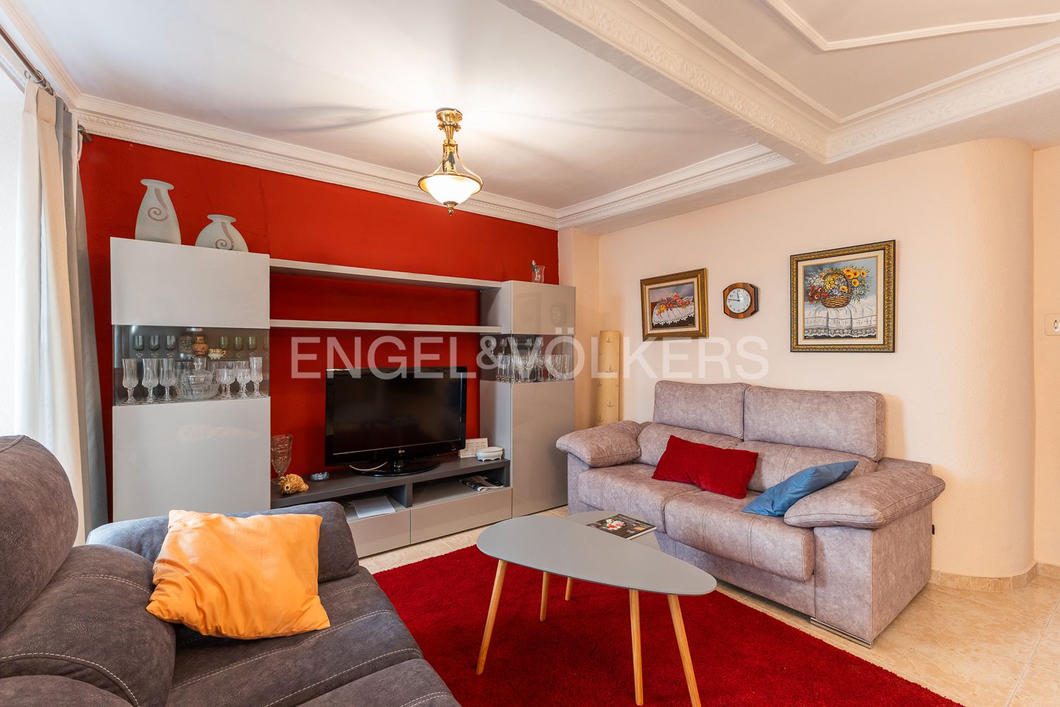 Living room of Apartment for sale in Requena  with Air Conditioner and Heating