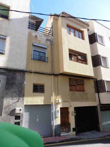 Piso en Venta en C/ Ollerías en Mula