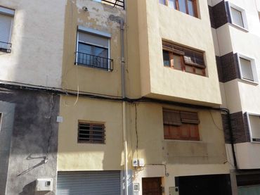 Flat for sale in C/ Ollerías