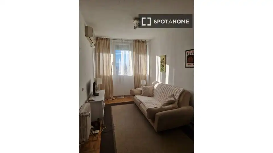 Habitación en Cuatro Caminos - Azca