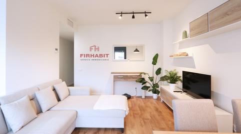 Foto 3 de Apartament de lloguer a Carrer de la Lloreda, Centre, Arenys de Mar