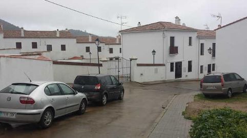 Foto 5 de Casa adosada en venta en Av/ de la Cabalgata, Higuera de la Sierra, Huelva