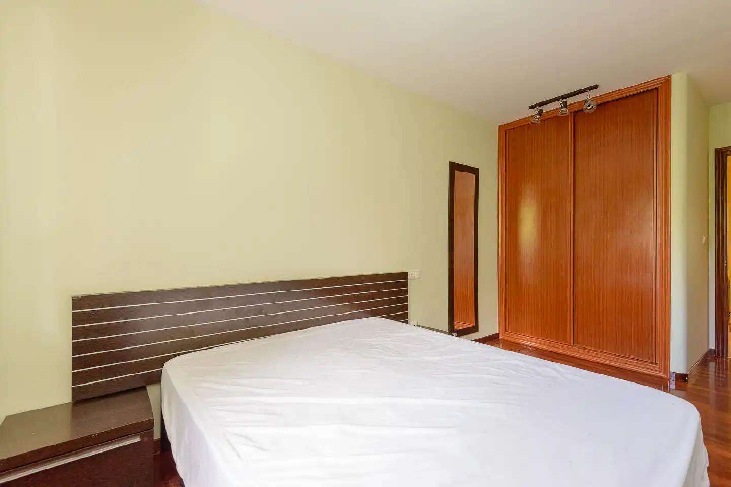 Bedroom of Flat for sale in Narón