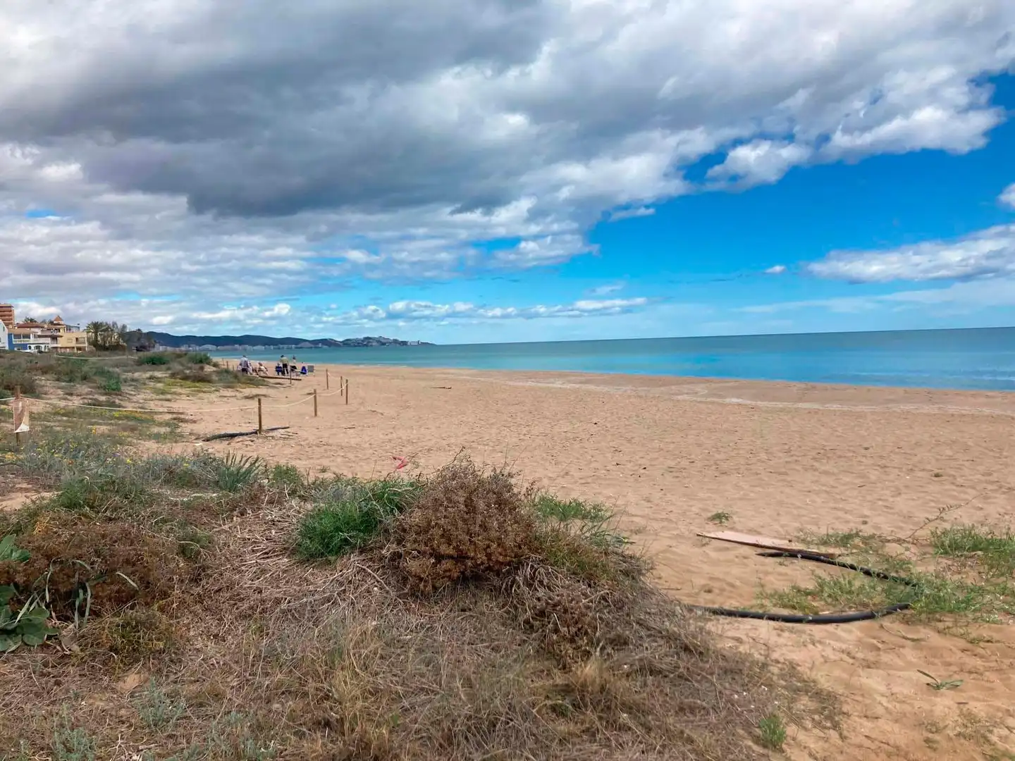 Vista exterior de Apartamento en venta en Tavernes de la Valldigna con Terraza, Balcón y Piscina comunitaria