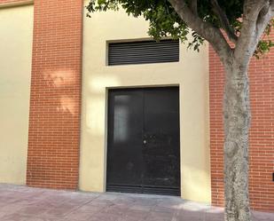 Exterior view of Premises to rent in San Fernando