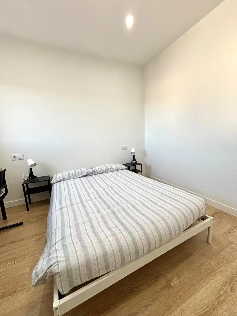 Habitación de Piso de alquiler en Plasencia con Aire acondicionado, Calefacción y Parquet