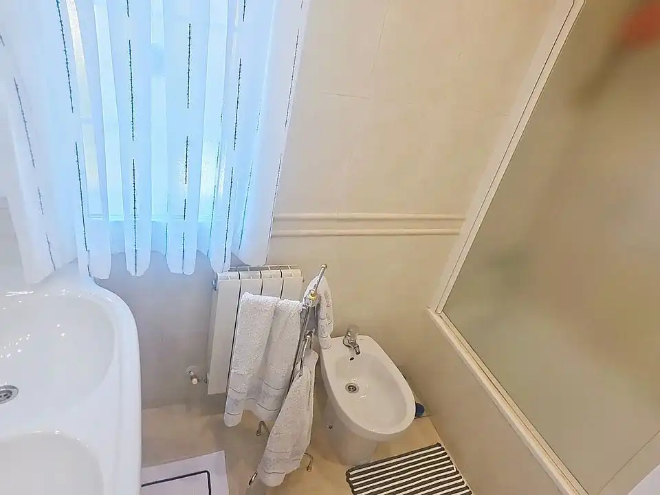 Baño de Casa o chalet en venta en Aranjuez con Aire acondicionado, Calefacción y Jardín privado