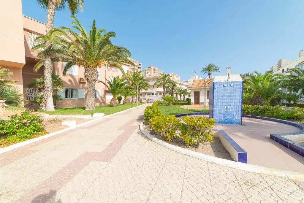 Exterior view of Flat for sale in La Manga del Mar Menor  with Terrace and Furnished