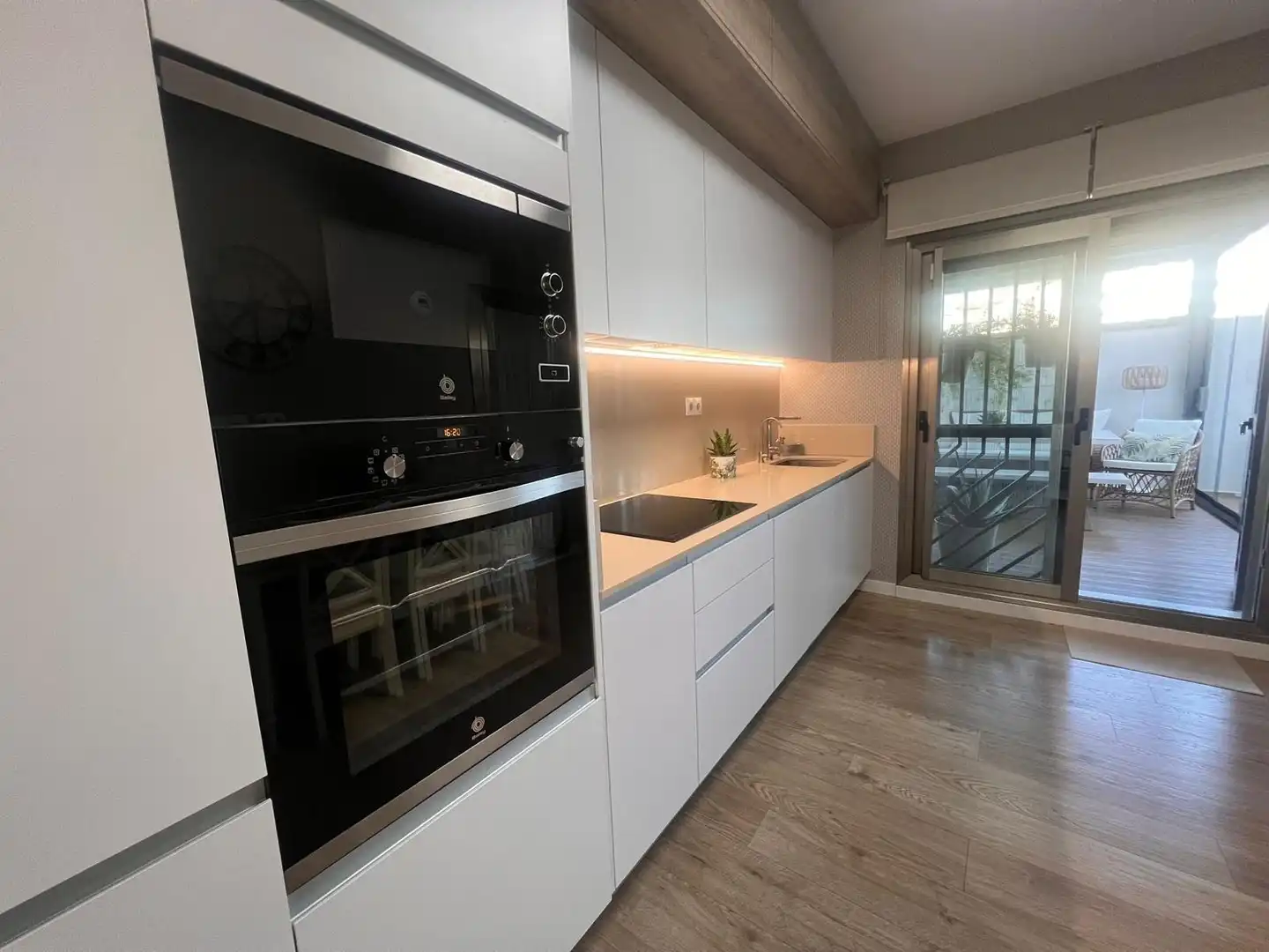 Kitchen of Flat for sale in Torremolinos  with Air Conditioner, Private garden and Terrace