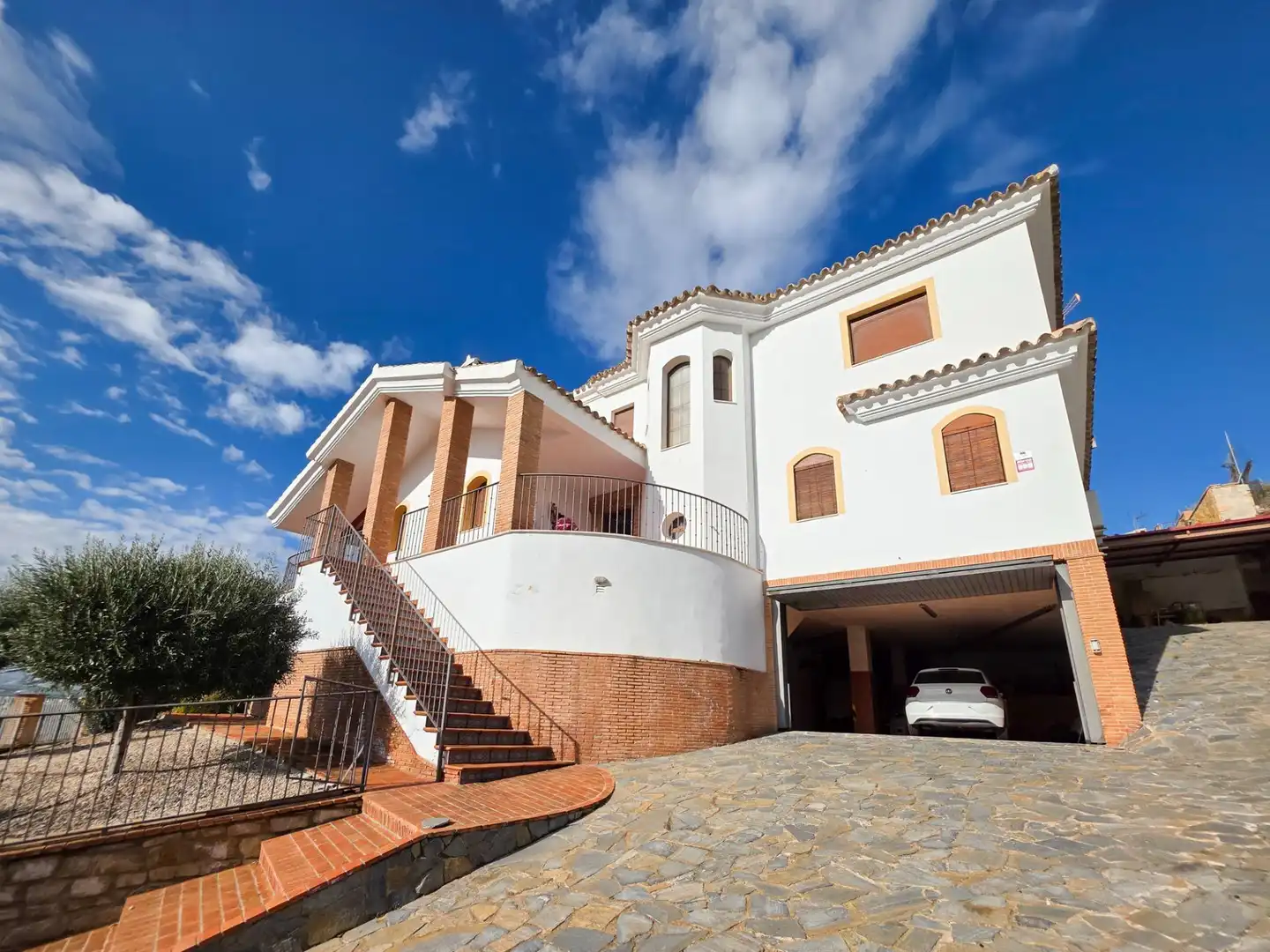 Exterior view of Houses for sale in  Jaén Capital  with Air Conditioner, Heating and Private garden