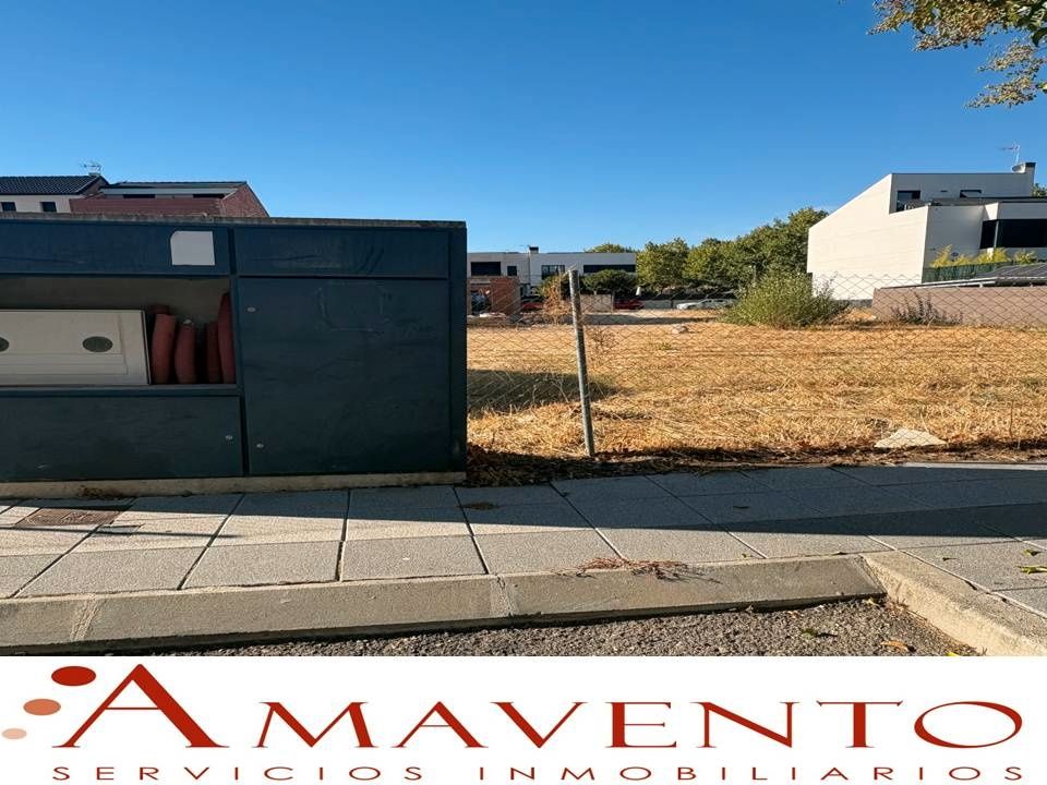 Residential for sale in Paracuellos de Jarama