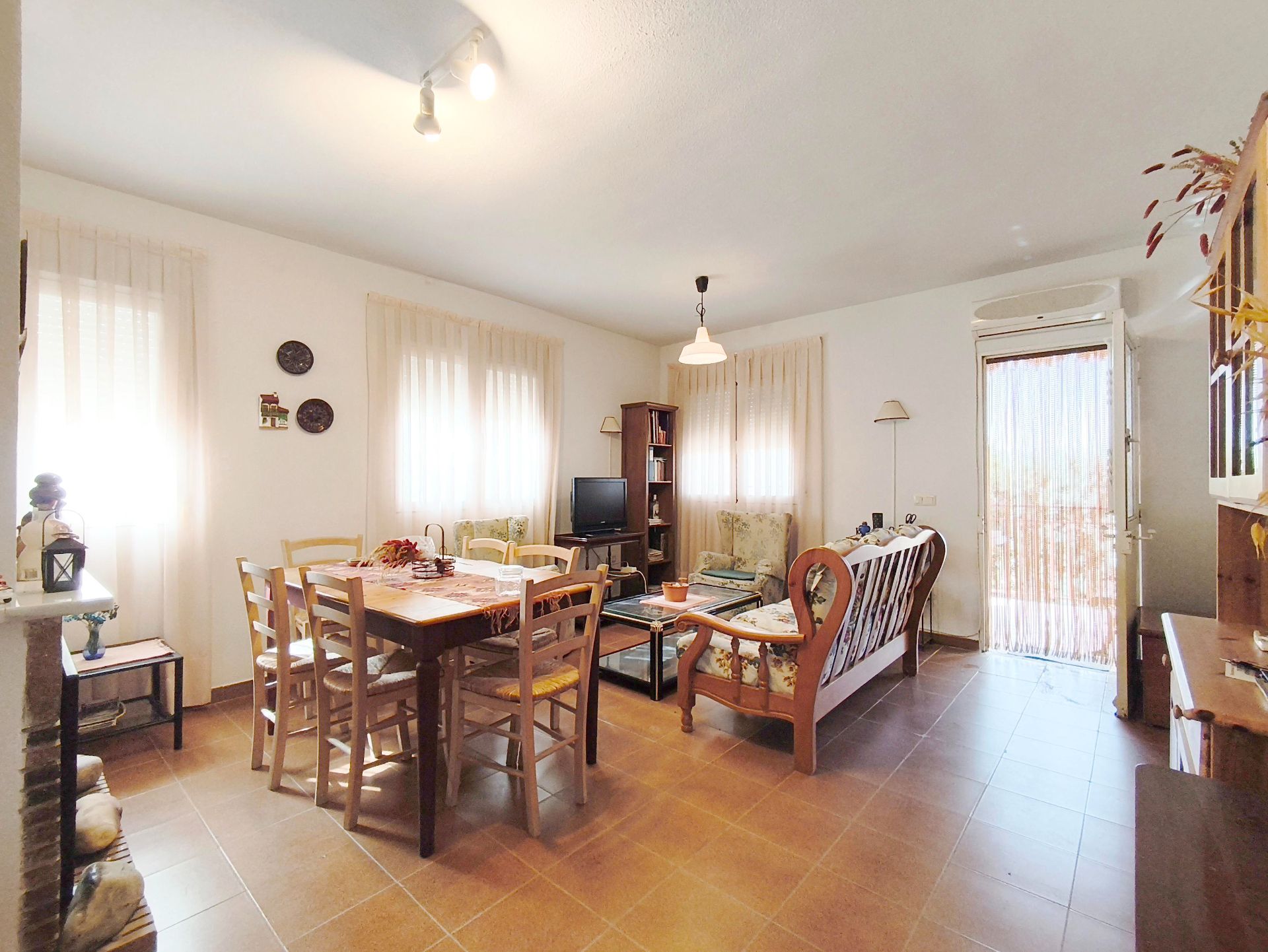 Living room of House or chalet for sale in Colmenar de Oreja  with Air Conditioner, Heating and Private garden