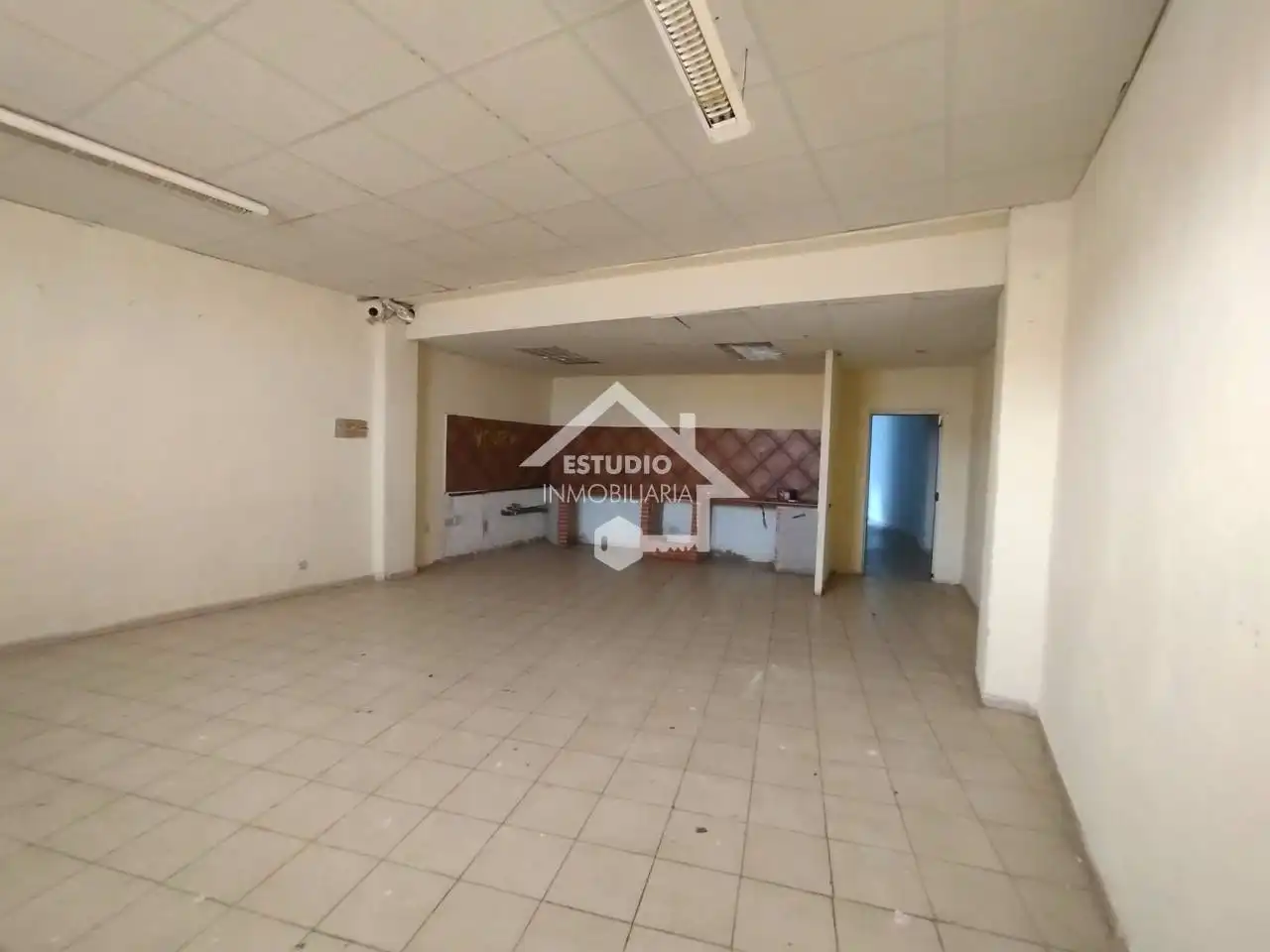 Geschaftsraum zur Miete in Viana