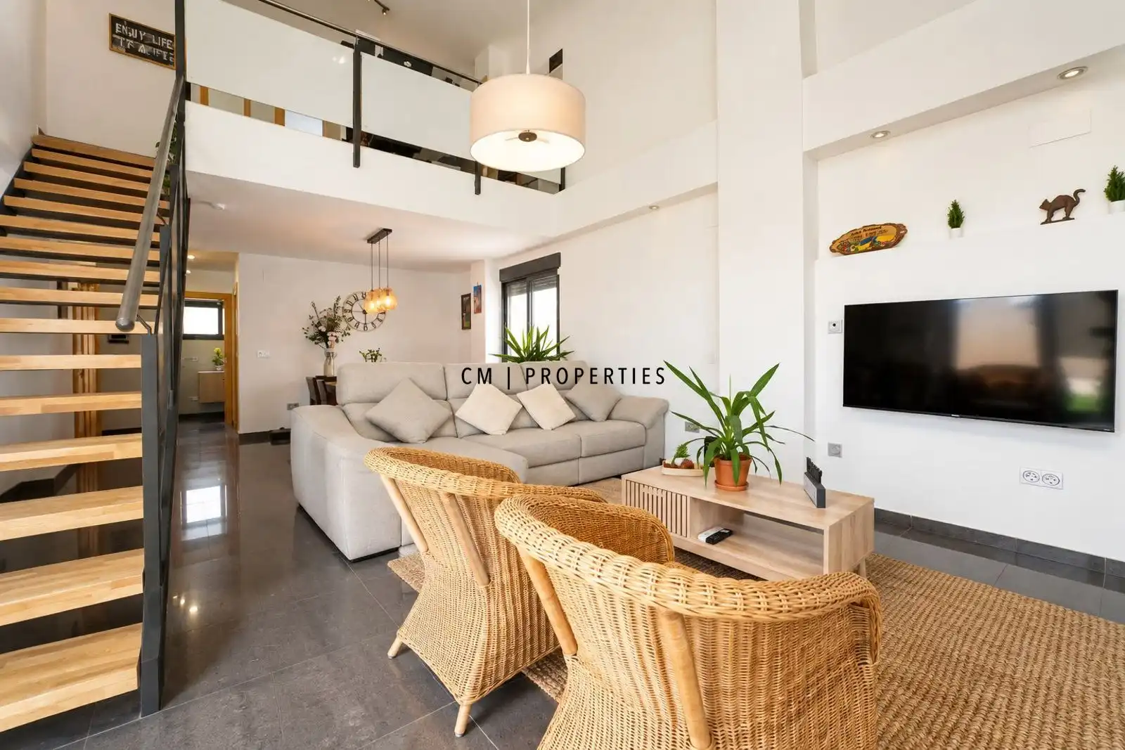Sala de estar de Casa o chalet en venta en La Pobla de Vallbona con Aire acondicionado, Calefacción y Terraza