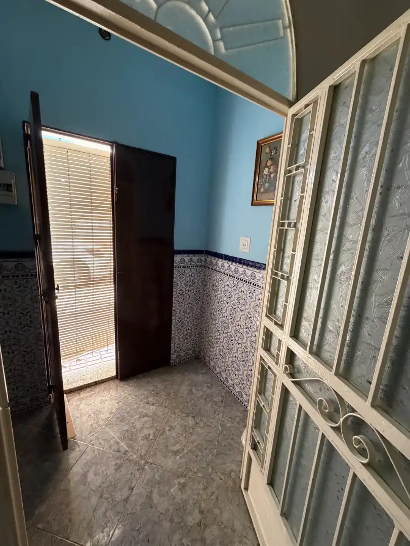 Casa amb terrassa en venda a Cantillana, imagen 2