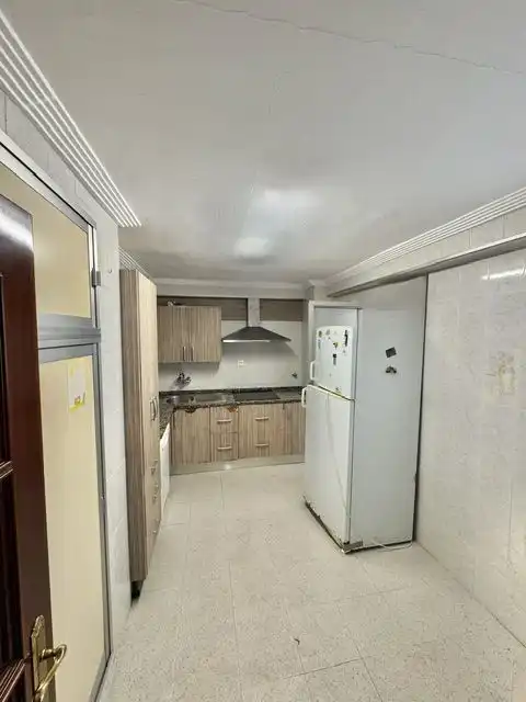 Cocina de Piso en venta en Sevilla con Aire acondicionado