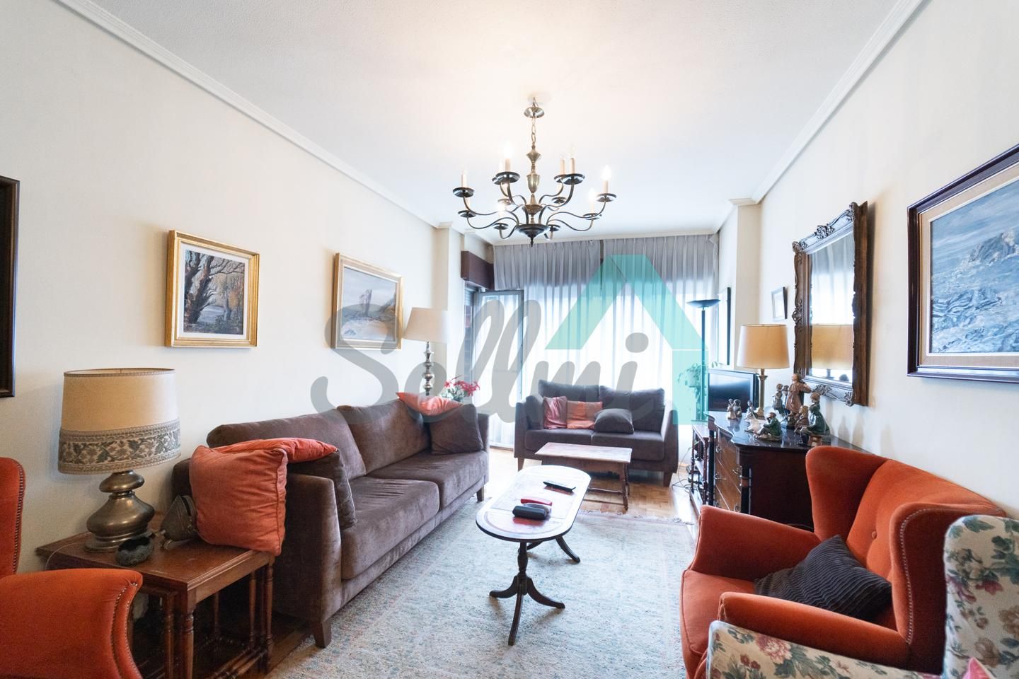 Sala de estar de Piso en venta en Oviedo  con Calefacción, Parquet y Terraza