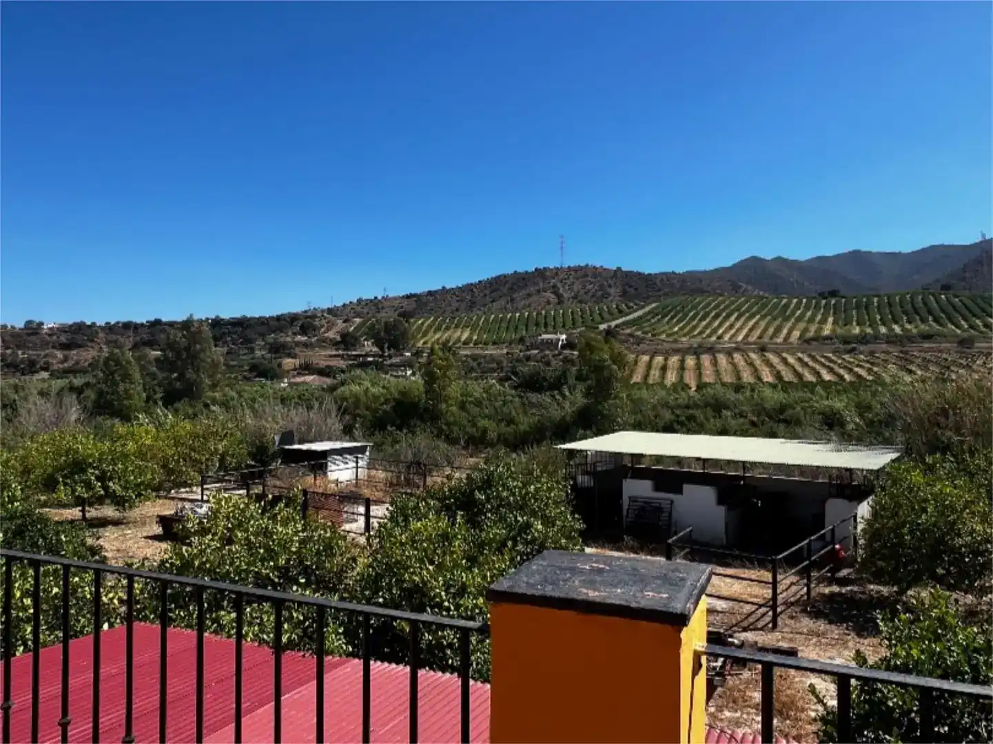 Garden of Country homes for sale in Álora  with Air Conditioner, Swimming Pool and Balcony