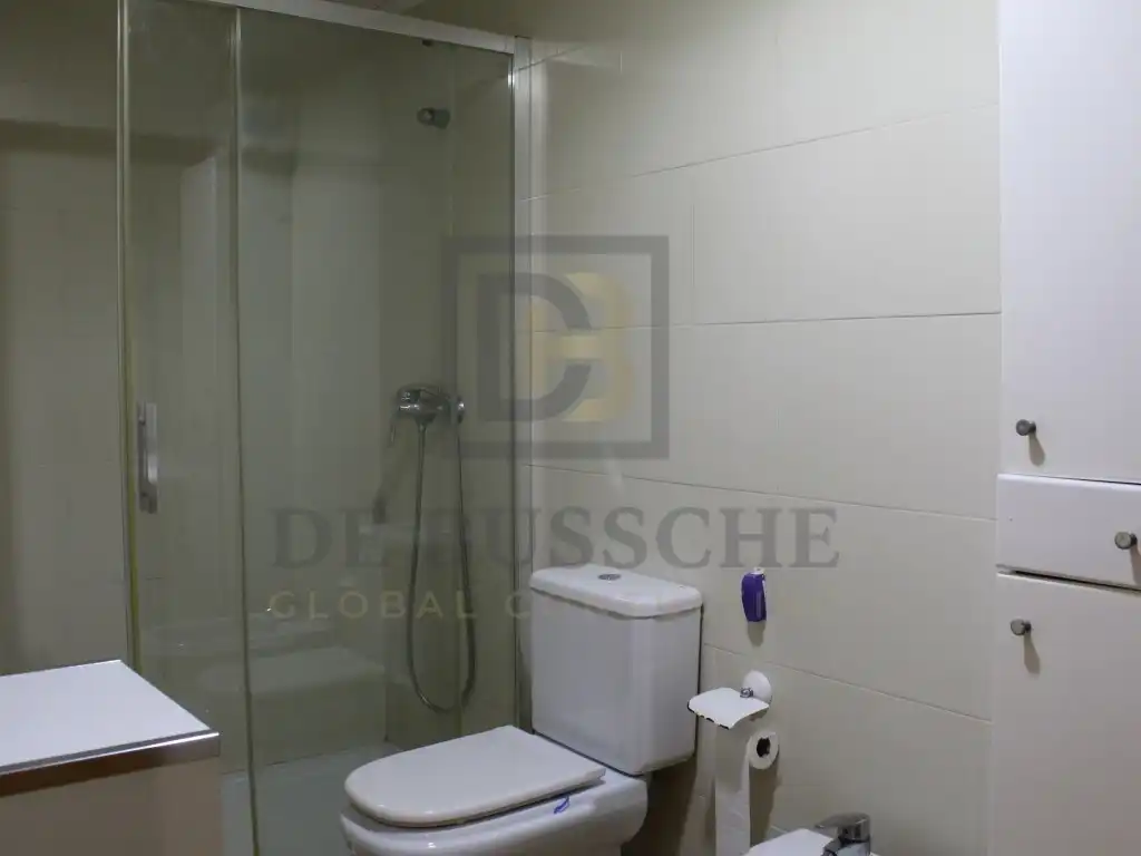 Bany de Pis en venda en Bigastro amb Aire condicionat i Balcó