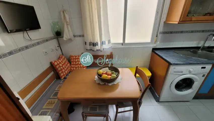 Dining room of Flat for sale in Segovia  with Heating, Parquet flooring and Terrace