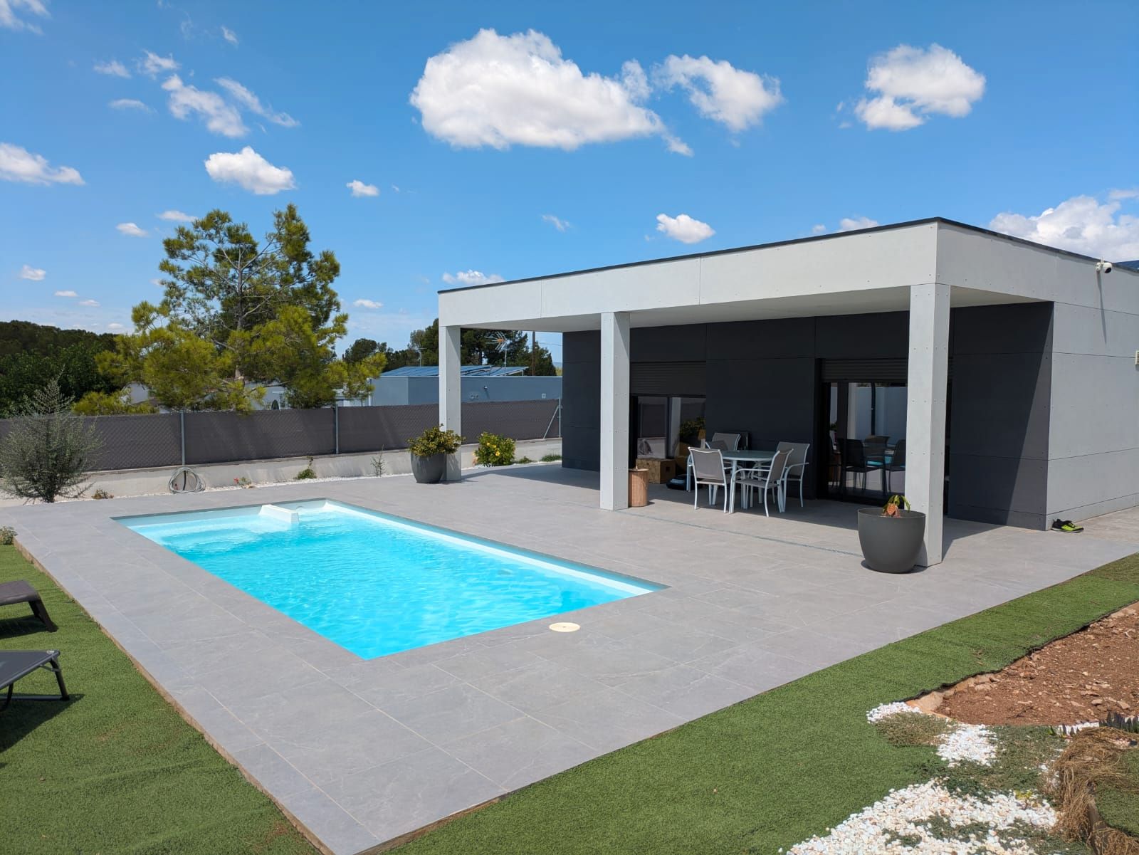 Piscina de Casa o xalet en venda en Llíria amb Aire condicionat, Calefacció i Jardí privat