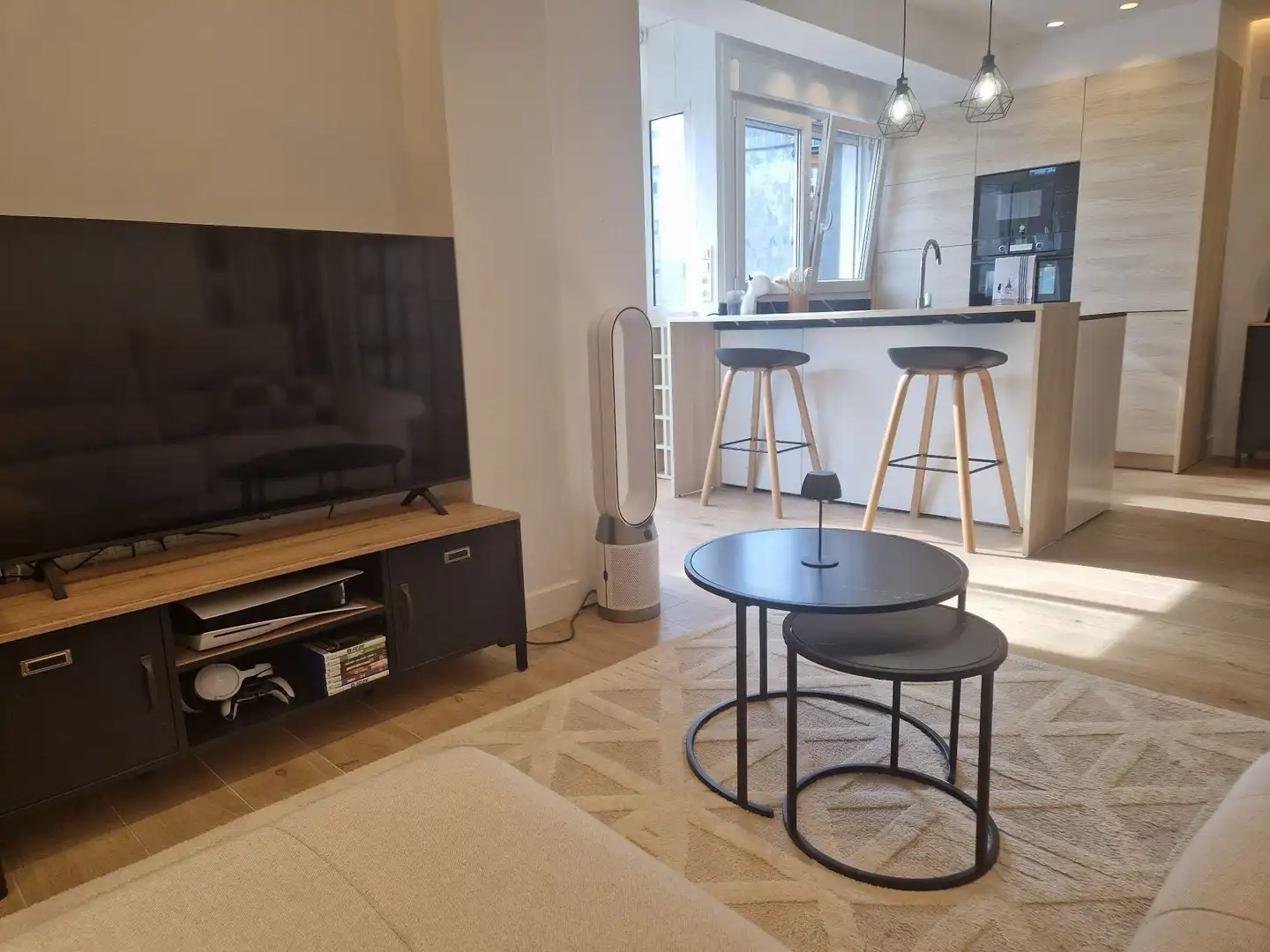 Sala de estar de Piso en venta en Donostia - San Sebastián  con Calefacción y Amueblado