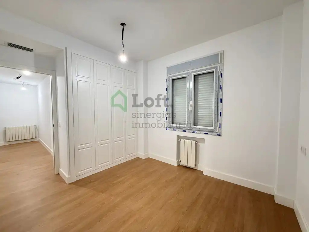 Habitación de Piso en venta en Badajoz con Aire acondicionado y Calefacción