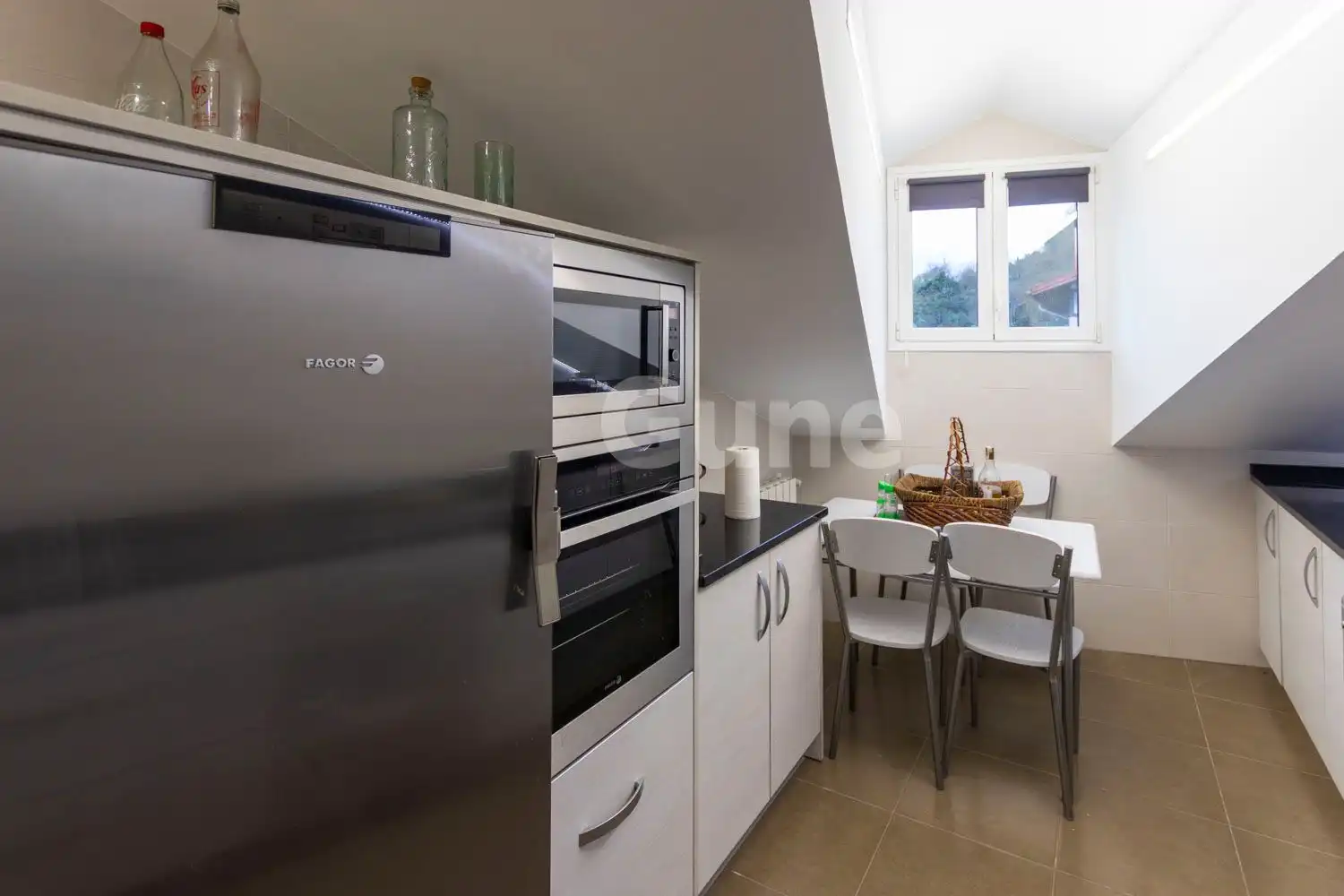 Cocina de Ático en venta en Ataun con Calefacción, Terraza y Trastero
