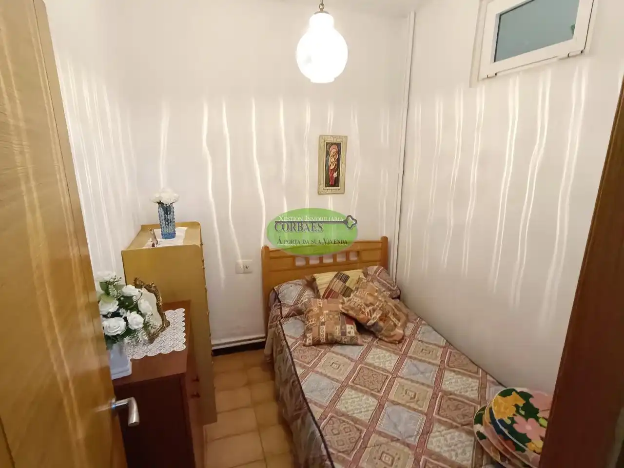Dormitori de Casa adosada en venda en Ourense Capital  amb Calefacció, Jardí privat i Terrassa