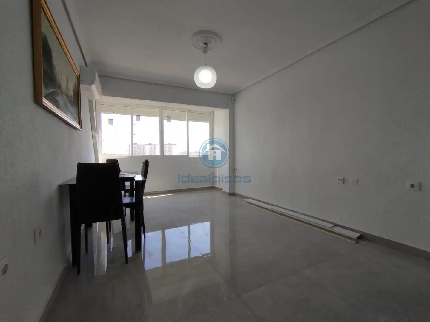 Menjador de Pis en venda en Alicante / Alacant