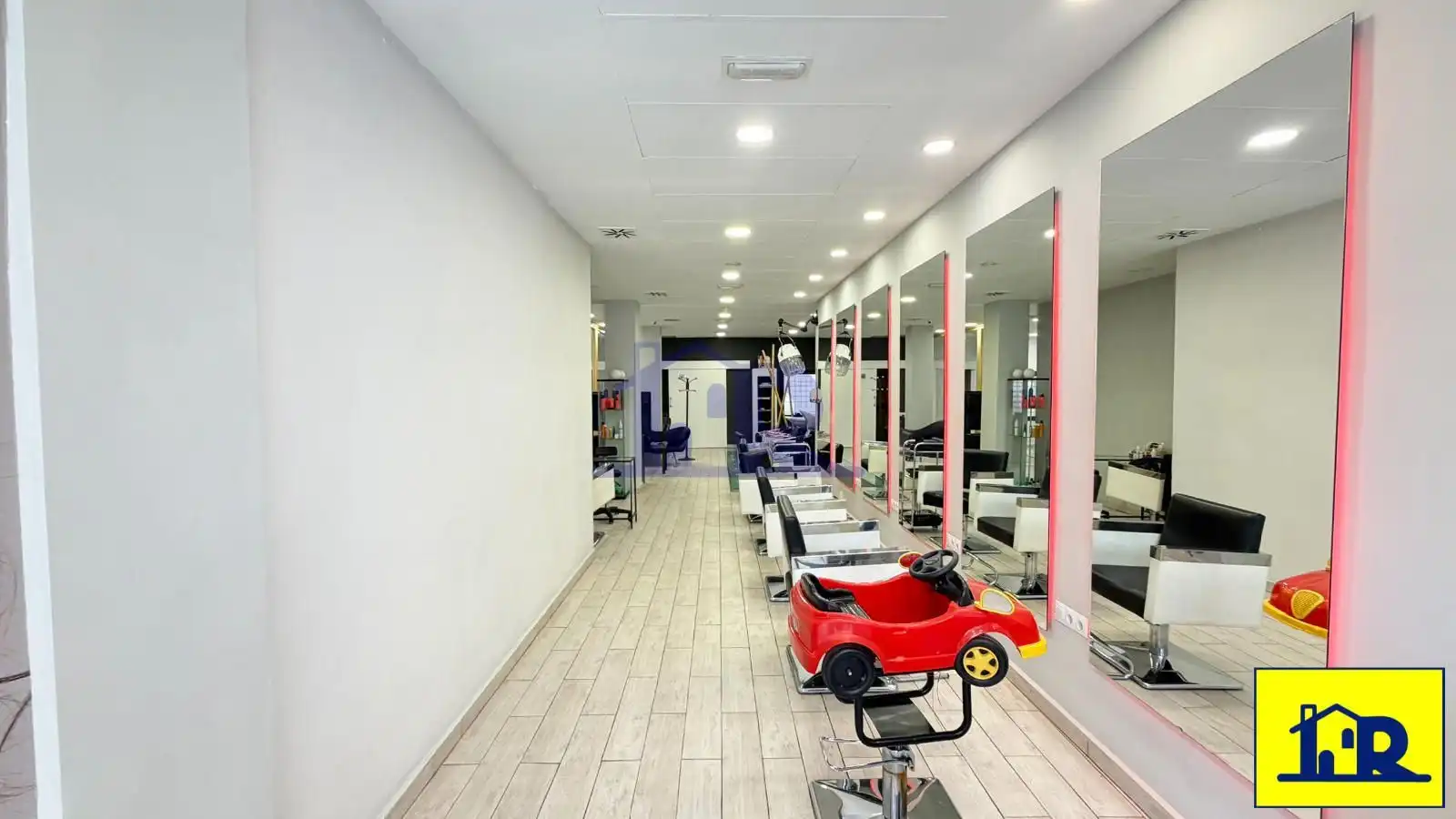 Local comercial en alquiler en REYES CATOLICOS, imagen 5