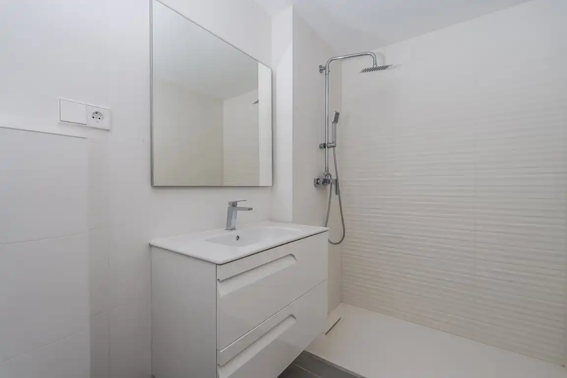 Bathroom of Flat for sale in Jávea / Xàbia  with Air Conditioner, Private garden and Storage room