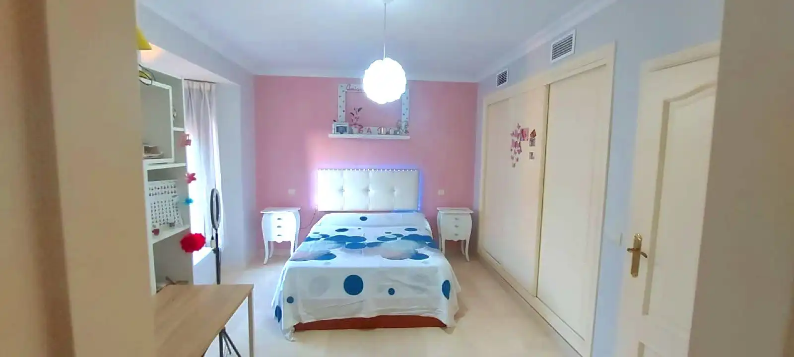 Dormitori de Dúplex en venda en Manilva amb Aire condicionat, Terrassa i Traster