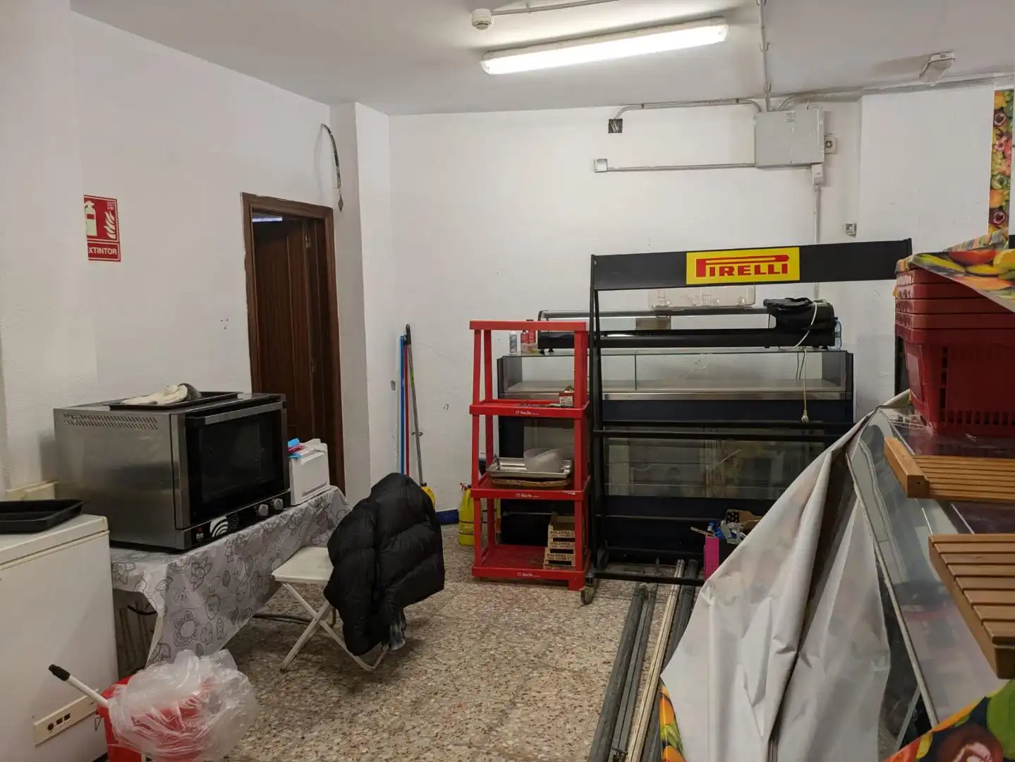 Local comercial en venda a Utiel, imagen 2