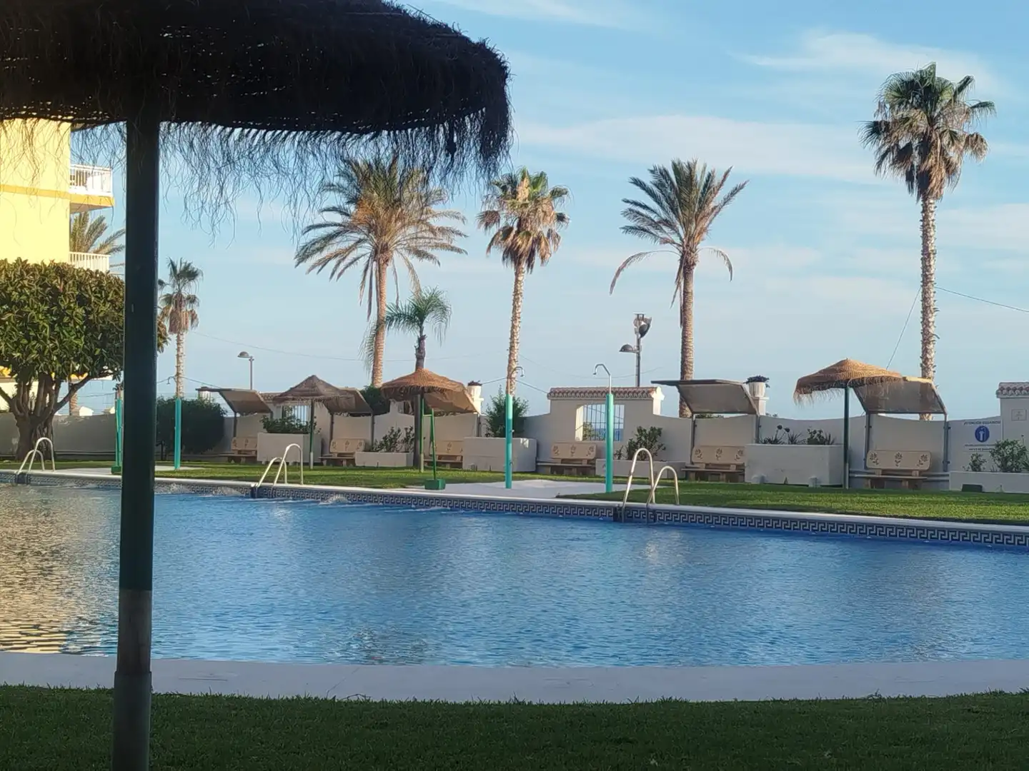 Piscina de Apartament en venda en Torrenueva Costa amb Moblat