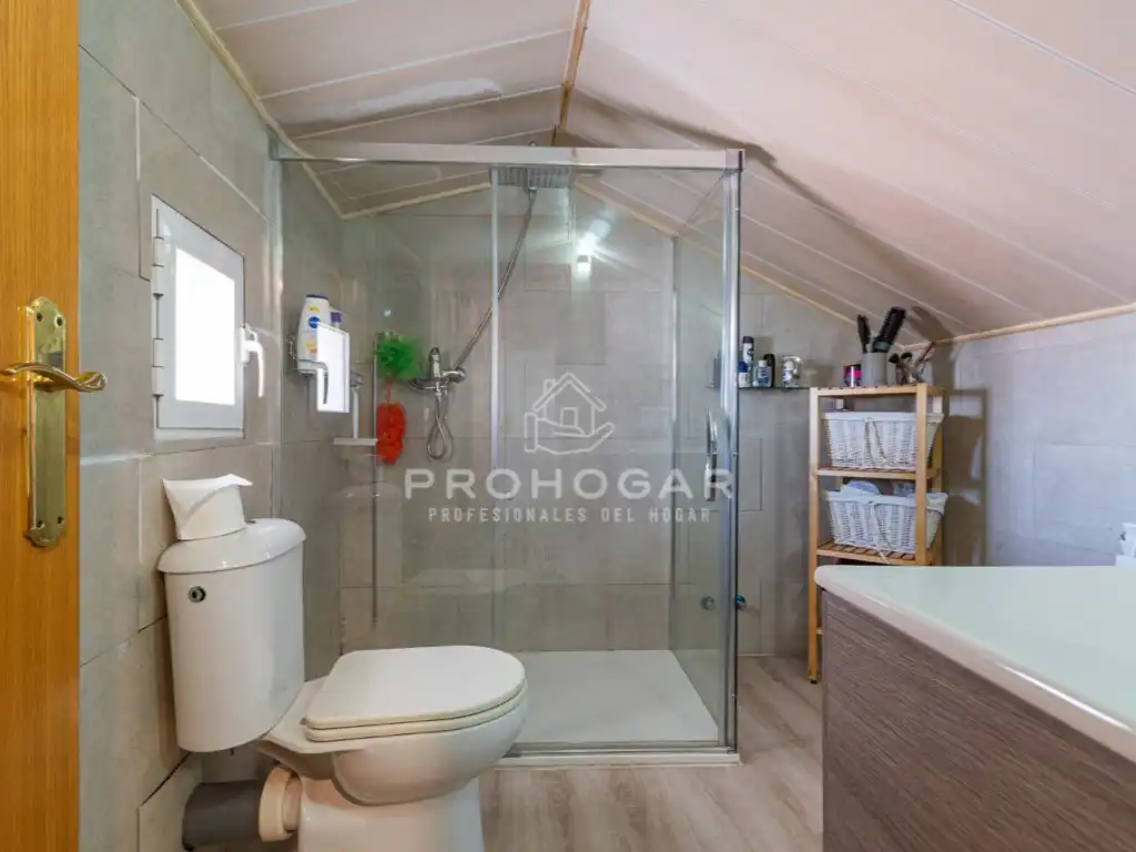 Bathroom of Detached homes for sale in Colmenar Viejo  with Furnished