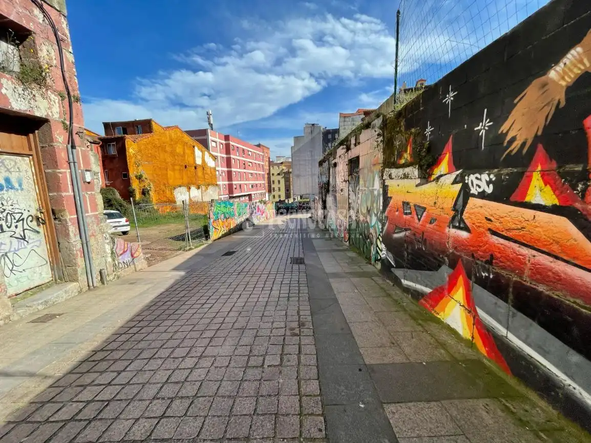 Vista exterior de Piso en venta en Santander