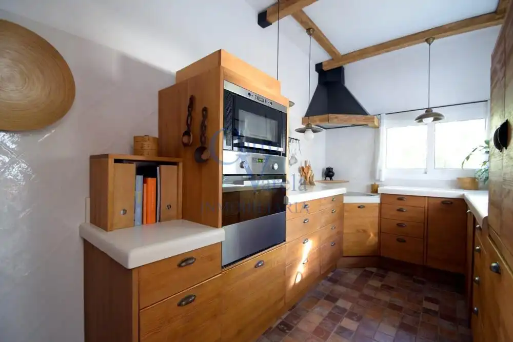 Kitchen of Houses for sale in Dos Hermanas  with Air Conditioner, Heating and Private garden