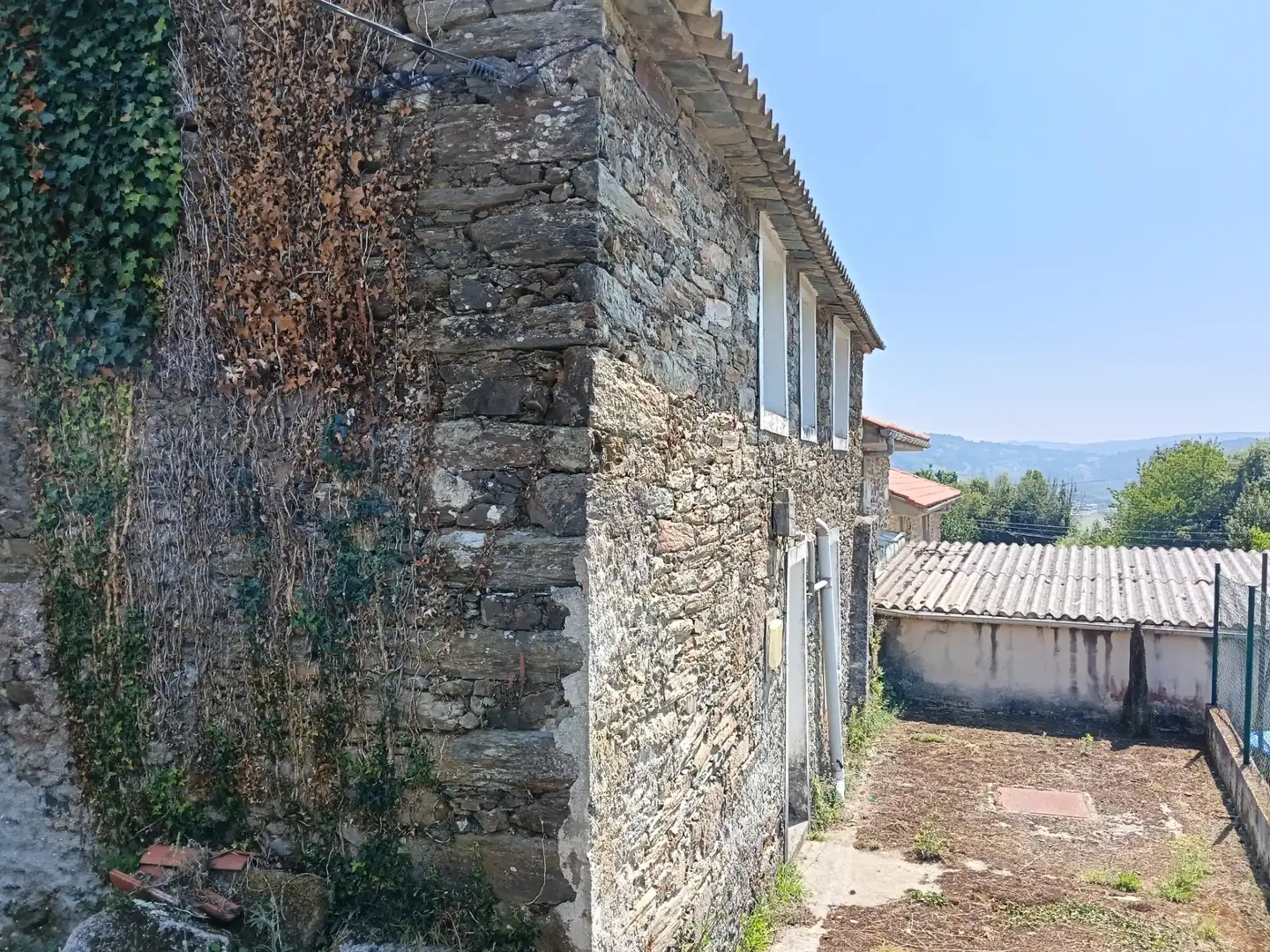 Adossat amb jardí en venda a Cesuras, imagen 9