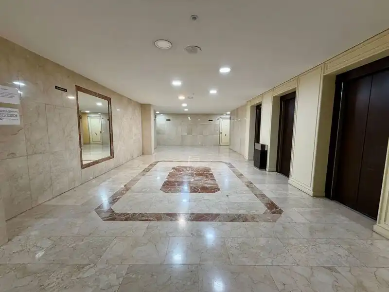 Flat for sale in Madrid  with Air Conditioner, Heating and Swimming Pool