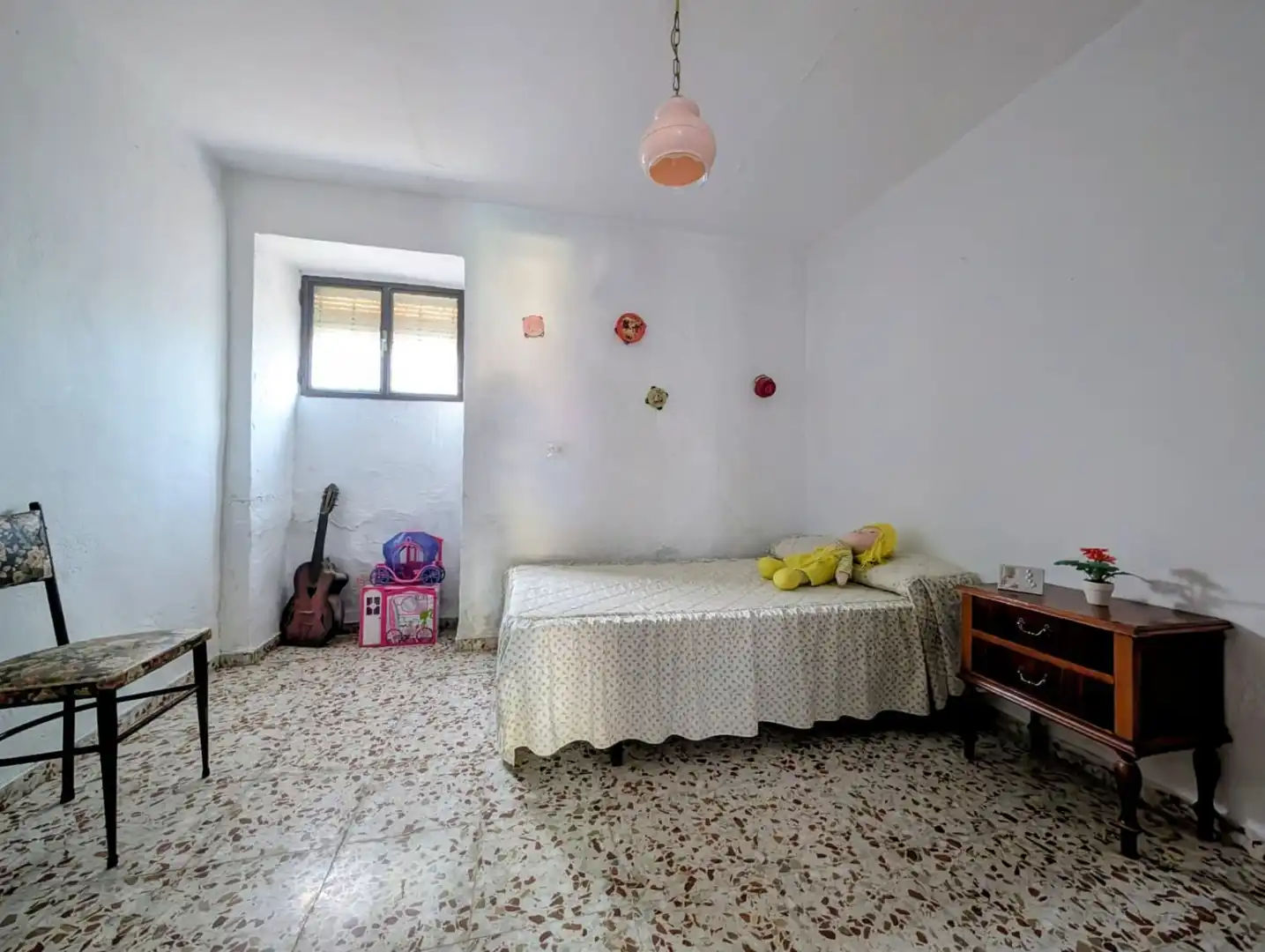 Dormitori de Finca rústica en venda en Loja amb Terrassa