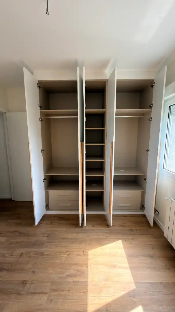 Schlafzimmer von Wohnungen zur Miete in Lugo mit Heizung, Terrasse und Abstellraum