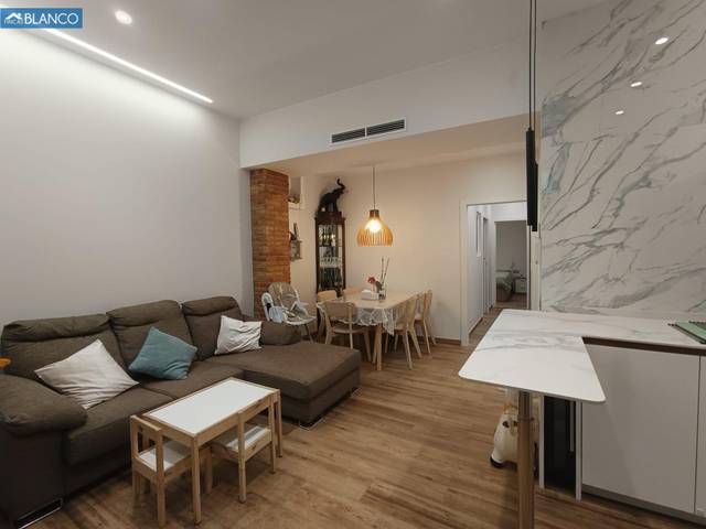 Local comercial en Venta en Collblanc