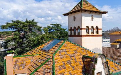 Vista exterior de Casa o xalet en venda en Cardedeu amb Jardí privat, Terrassa i Piscina