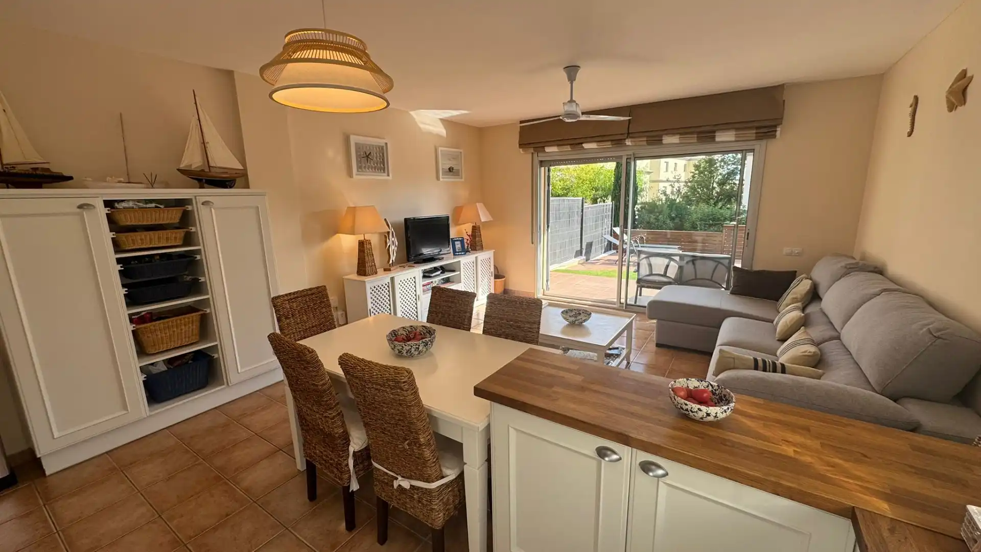 Dining room of Apartments for sale in Llançà  with Air Conditioner, Heating and Private garden