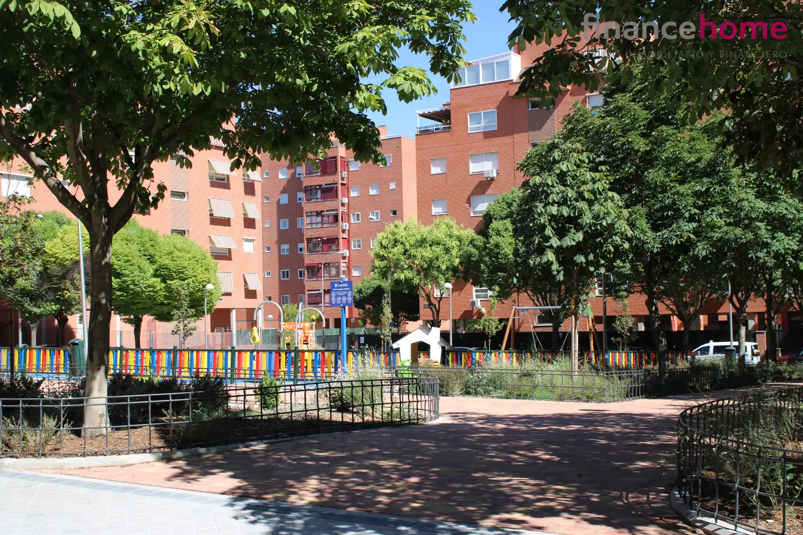 Vista exterior de Local de lloguer en Madrid